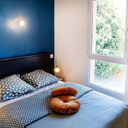 Lourde Center Apartment 3 Bed With Parking Lourdes Esterno foto