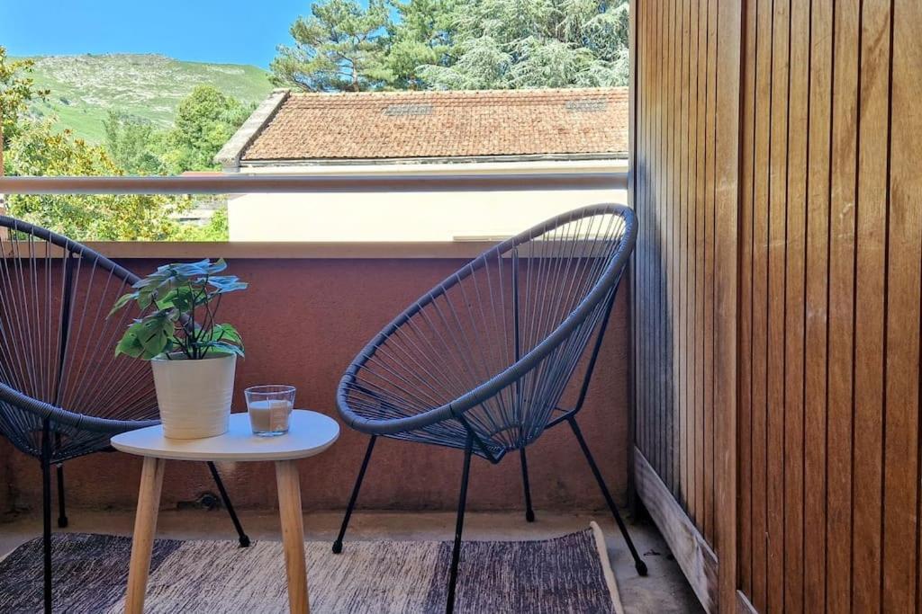 Lourde Center Apartment 3 Bed With Parking Lourdes Esterno foto